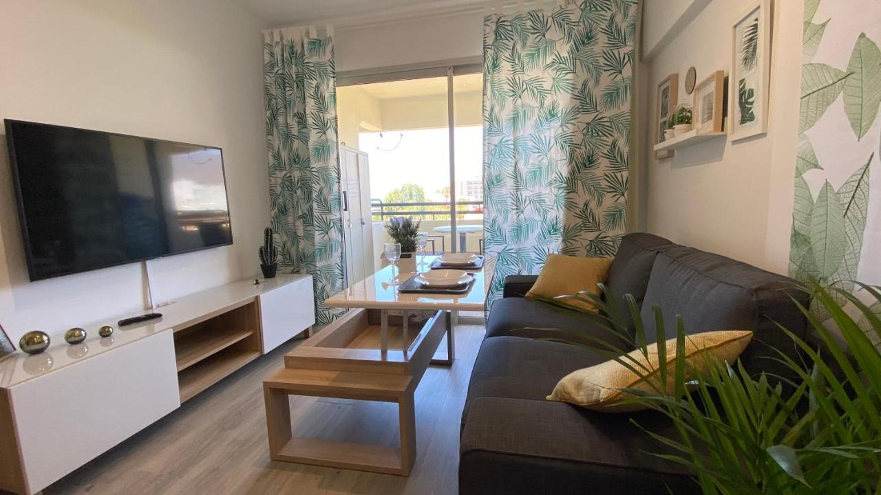 Enjoy A Sunny Apartment With Pool Next To The Sea Costa Adeje  Eksteriør billede