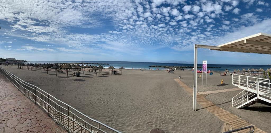 Enjoy A Sunny Apartment With Pool Next To The Sea Costa Adeje  Eksteriør billede