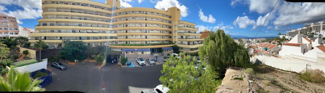 Enjoy A Sunny Apartment With Pool Next To The Sea Costa Adeje  Eksteriør billede
